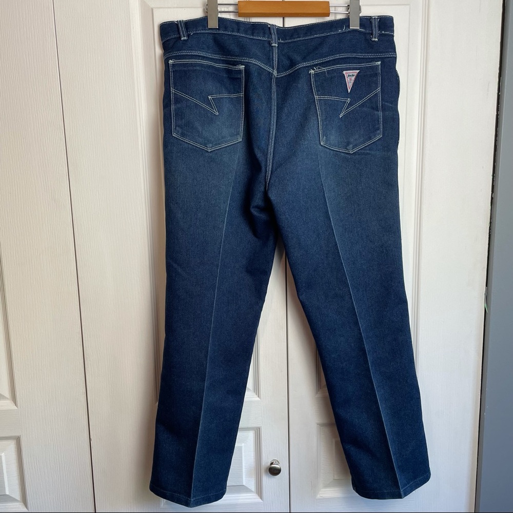 Straight Leg Vintage Jeans - Picture 2 of 6